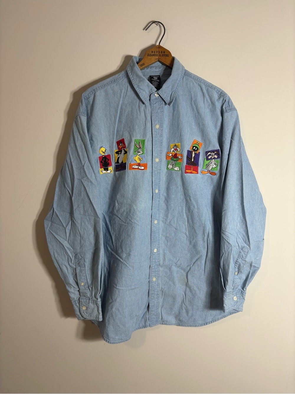 Vintage Warner Bros Looney Tunes Button Up Shirt